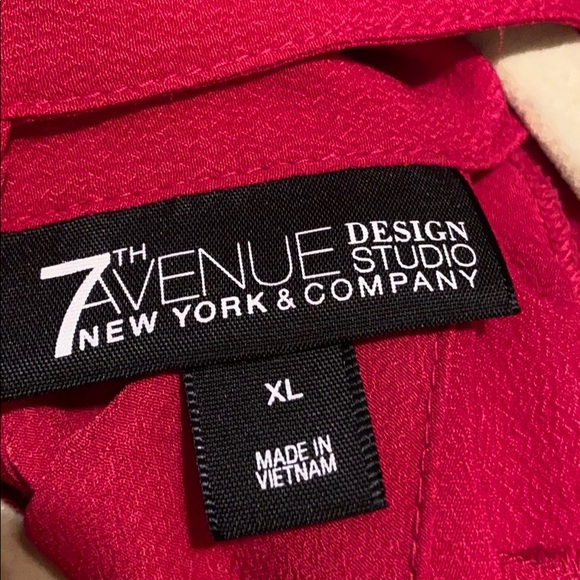 NY&Co Magenta Ruffle Tank - Picture 4 of 4